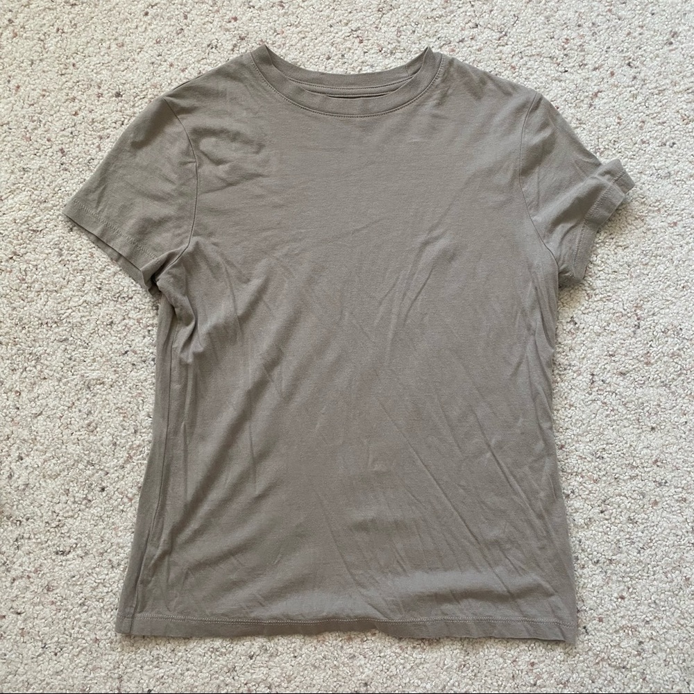 Neutrals 3 Top Bundle - Picture 5 of 8